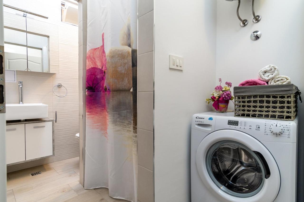 Apartment Tomas Спліт Екстер'єр фото