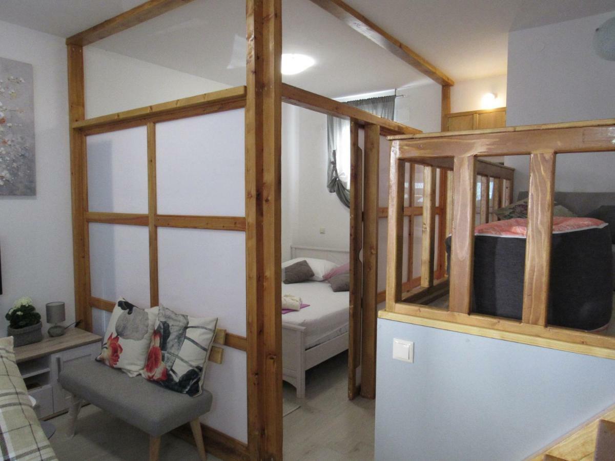 Apartment Tomas Спліт Екстер'єр фото