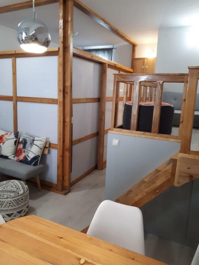Apartment Tomas Спліт Екстер'єр фото